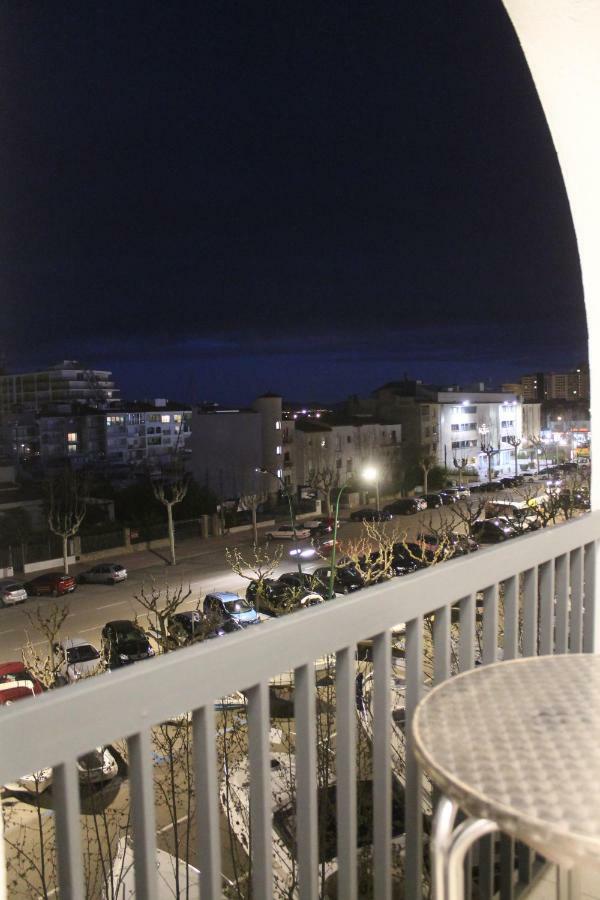 Absolute Apartment Ampuriabrava Exterior foto