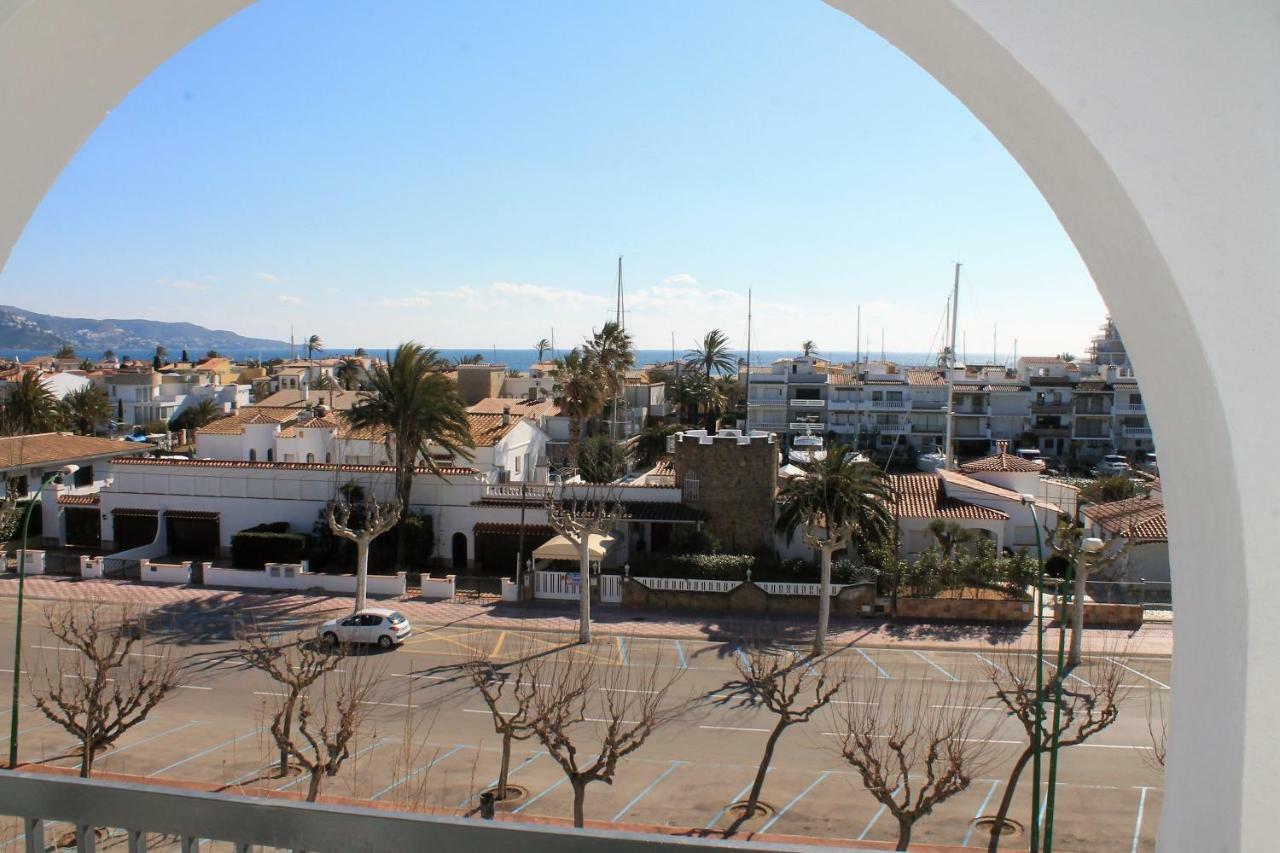 Absolute Apartment Ampuriabrava Exterior foto